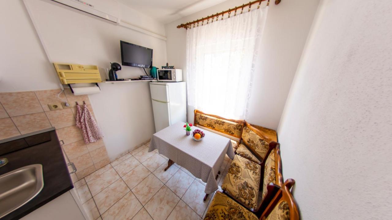 Planikovica Apartments تروغير المظهر الخارجي الصورة