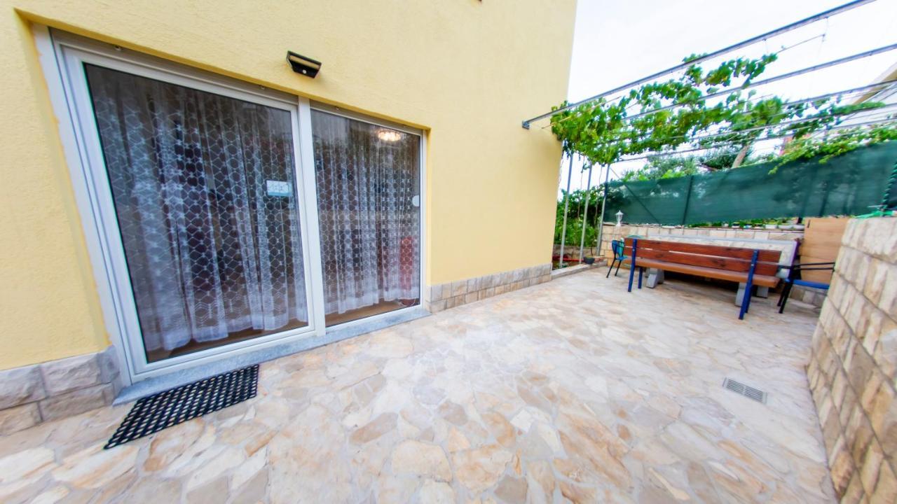 Planikovica Apartments تروغير المظهر الخارجي الصورة